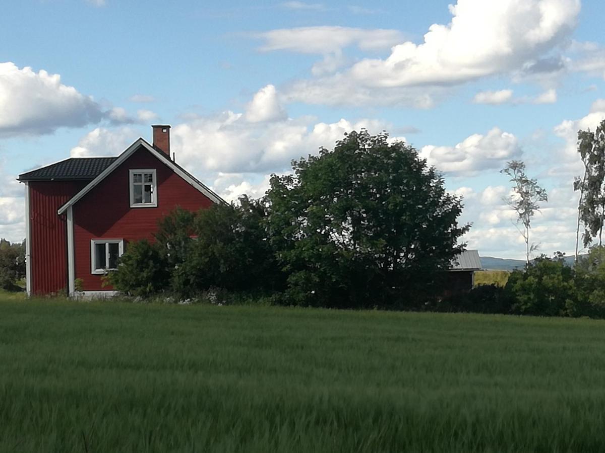 Symaskinshuset Jaervsoe エクステリア 写真